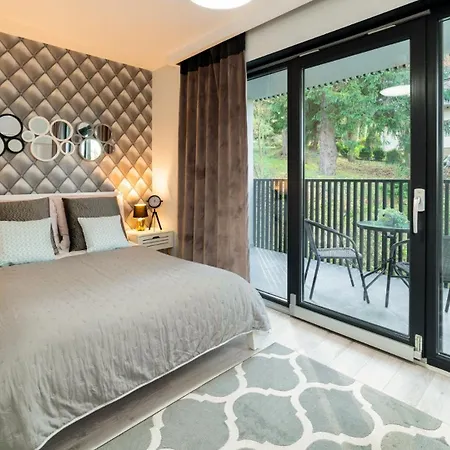 Vacationclub - Jana Matejki 1 아파트 카르파츠